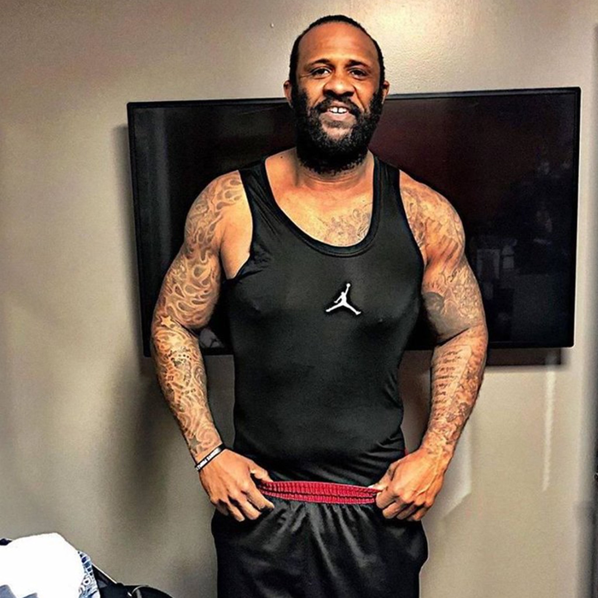 CC Sabathia looks jacked, shows off weight loss in recent photo