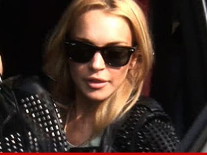 0921_lindsay_lohan_tmz