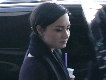 0820-demi-lovato-tmz-02