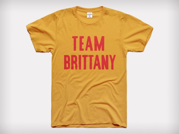 Patrick Mahomes' Fiancée Making 'Team Brittany' Shirt For Charity After Celebrat..