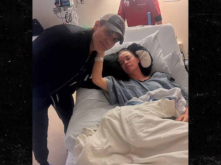 Teddi Mellencamp in the hospital