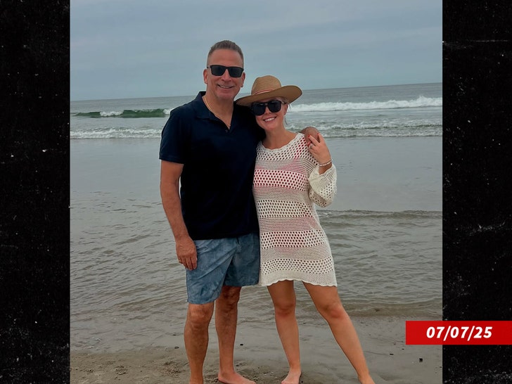 karoline-leavitt-nicholas-riccio-sub-ig-1