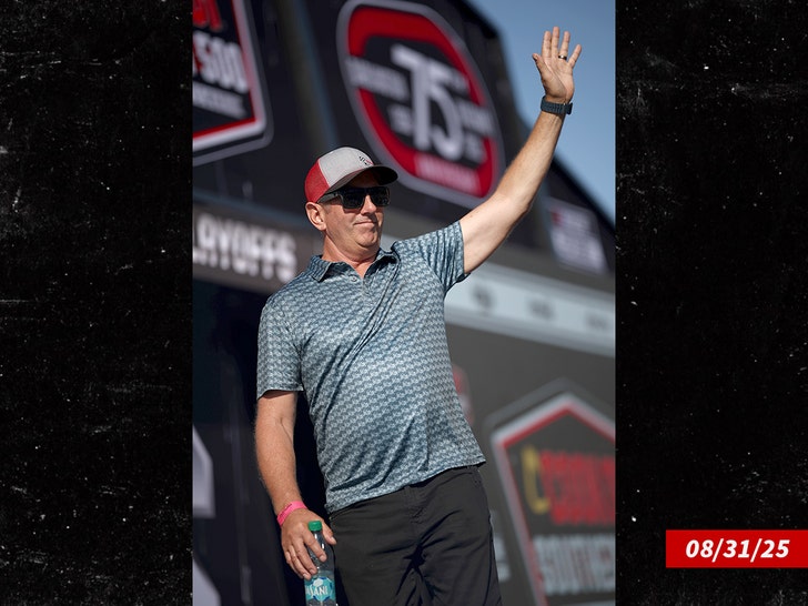 greg biffle sub getty swipe