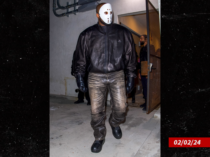 Kanye West channels 'Friday the 13th' horror villain with hockey mask at  son Saint's basketball game