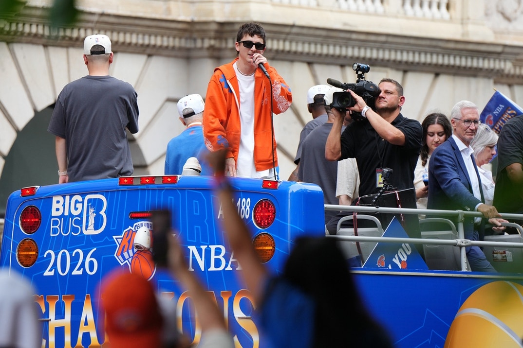 Knicks Parade 11
