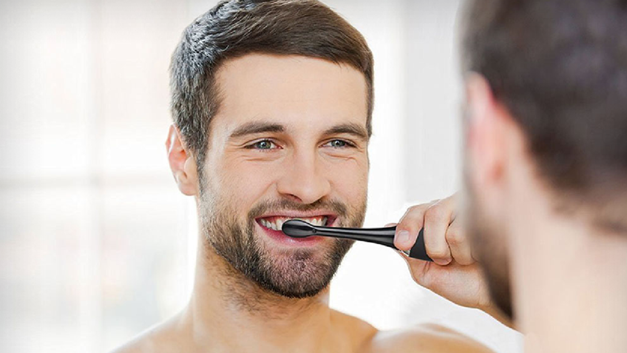 Правильно чистить зубы до завтрака или. Man brushing Teeth. Brush up on. Preparing for Travel man with Toothbrush.