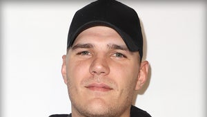 Chris Zylka neutral main turned in arrested