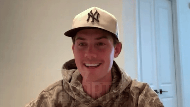 010626_cam_little_kick_ronaldo_kick