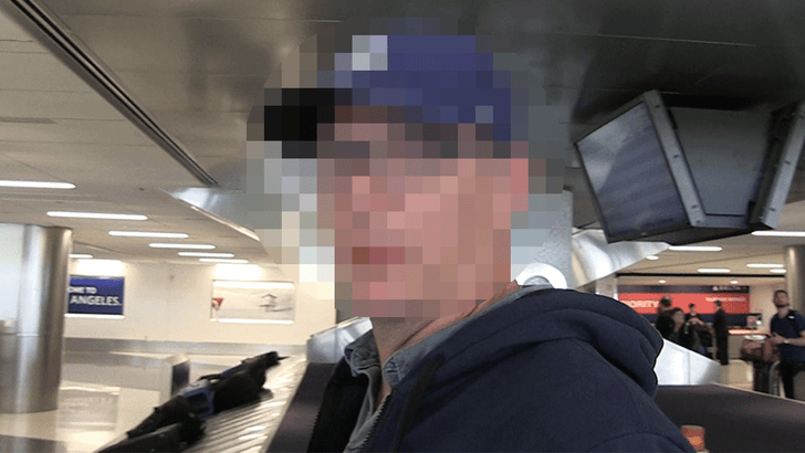 011926_Matthew_Lillard_Guess_Who_Blurred_Tomorrow