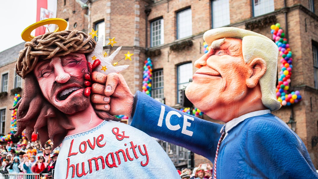 0216-Donald-Trump-Jesus-Christ-Float-PRIMARY