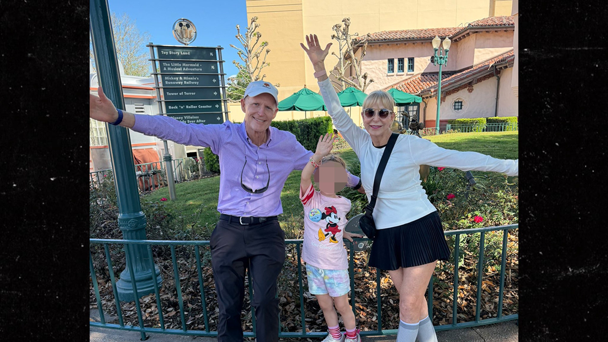 Senator Rick Scott maakt foto’s van zijn familie in Disney World en roept TMZ op tijdens de shutdown