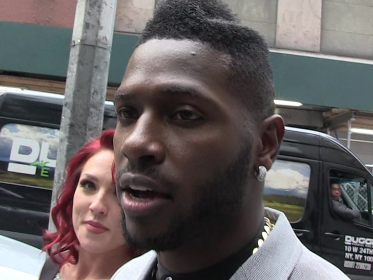 0922-antonio-brown-tmz-02