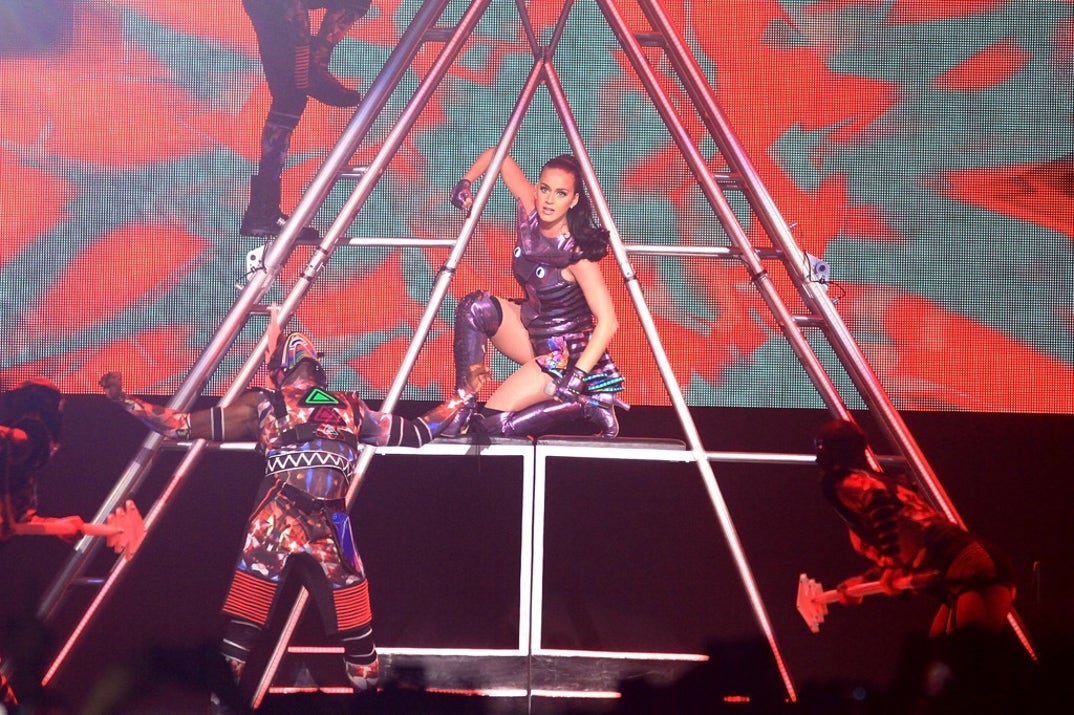 katy_perry_performance_photos7