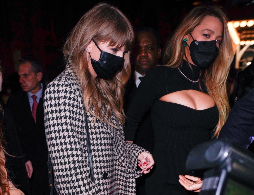 Taylor Swift And Blake Lively Together photos  3