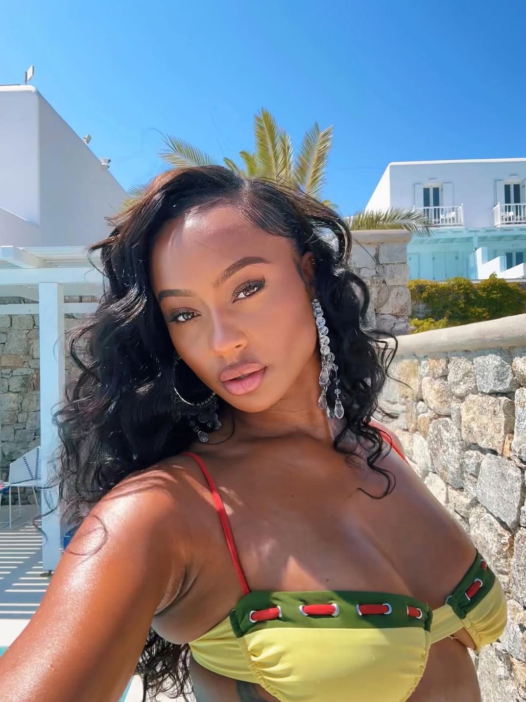 SnapInsta.to_527145324_18526177141008278_8268794790042085892_n