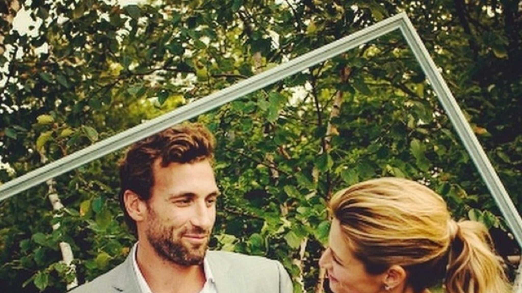 Erin Andrews And Jarrett Stoll The Happy Couple 3503