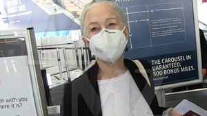 030222-helen-mirren-primary