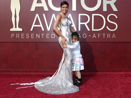 0301-Teyana-Taylor-Rue-Rose-Shumpert-32nd-Annual-Actor-Awards-PRIMARY