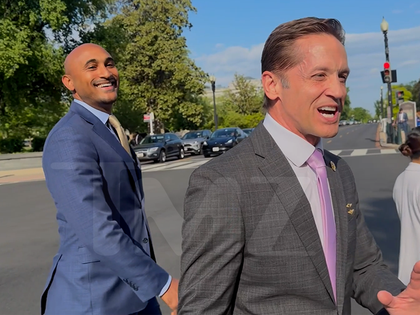 042225_shomari_figures_primary