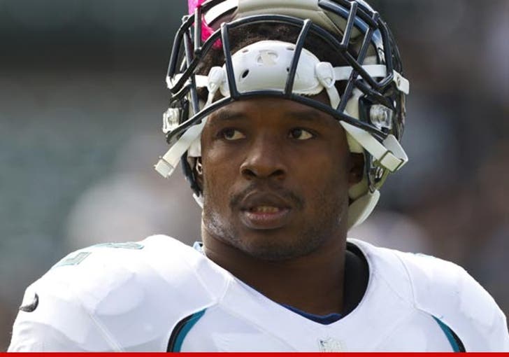 Maurice Jones-Drew -- NO CHARGES in Alleged Bar Attack :: 0625-maurice-jones-drew-1