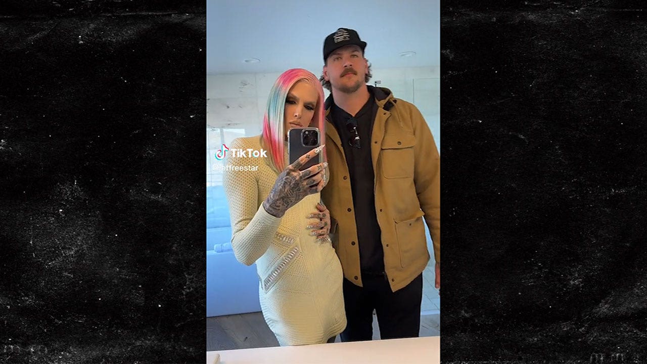 Jeffree Star shocks fans in Super Bowl post with Taylor Lewan