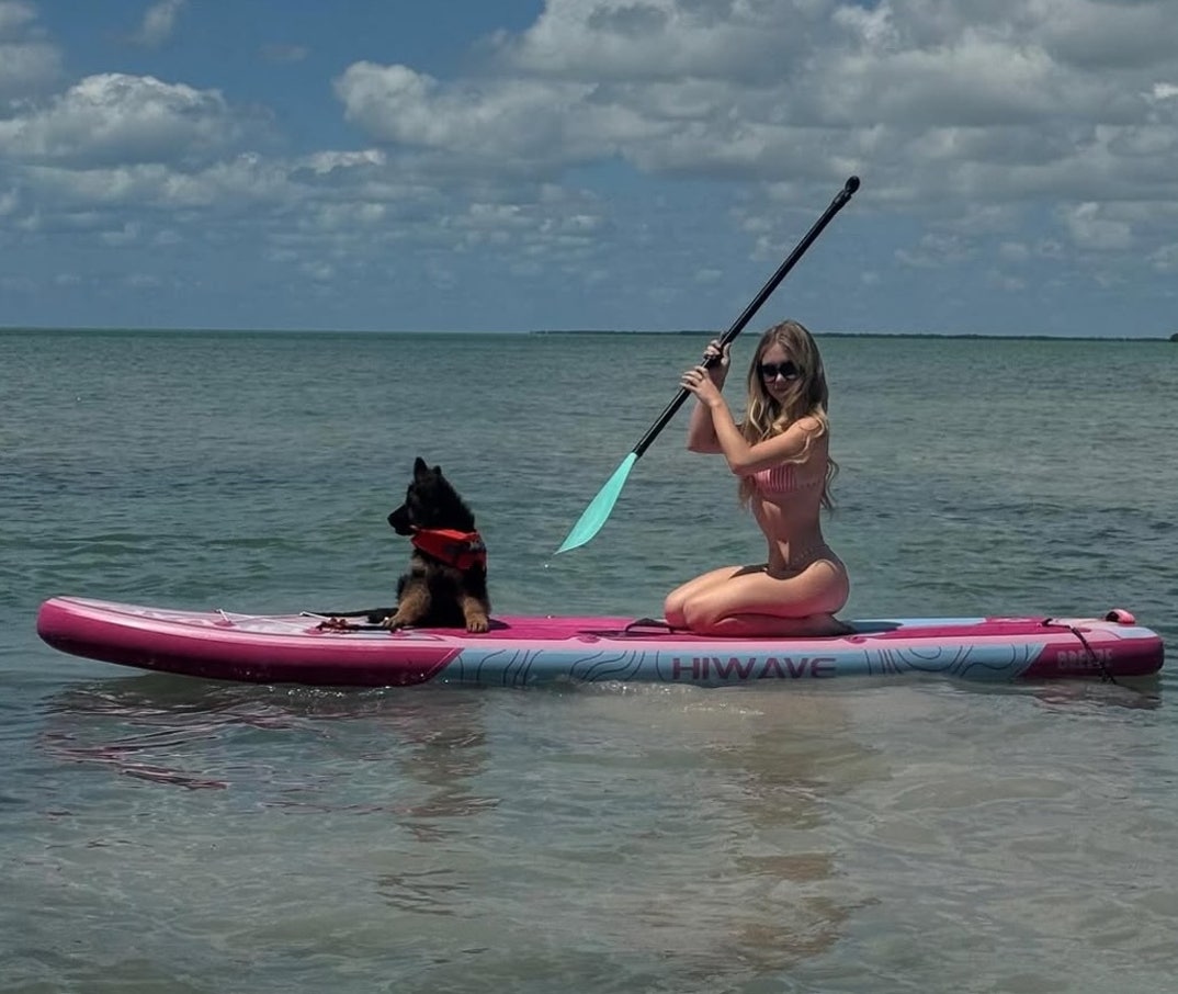 Sydney Sweeney Hot Shots 5