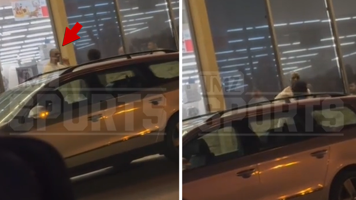 Terrell Owens Gets into Fight with Man Outside Los Angeles-Area Drug Store  [Video]