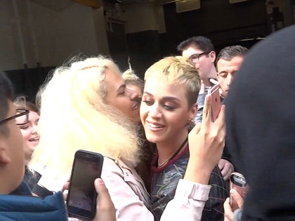 052317_katy_perry_primary