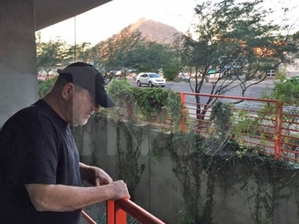 0104-harvey-weinstein-arizona-tmz-01