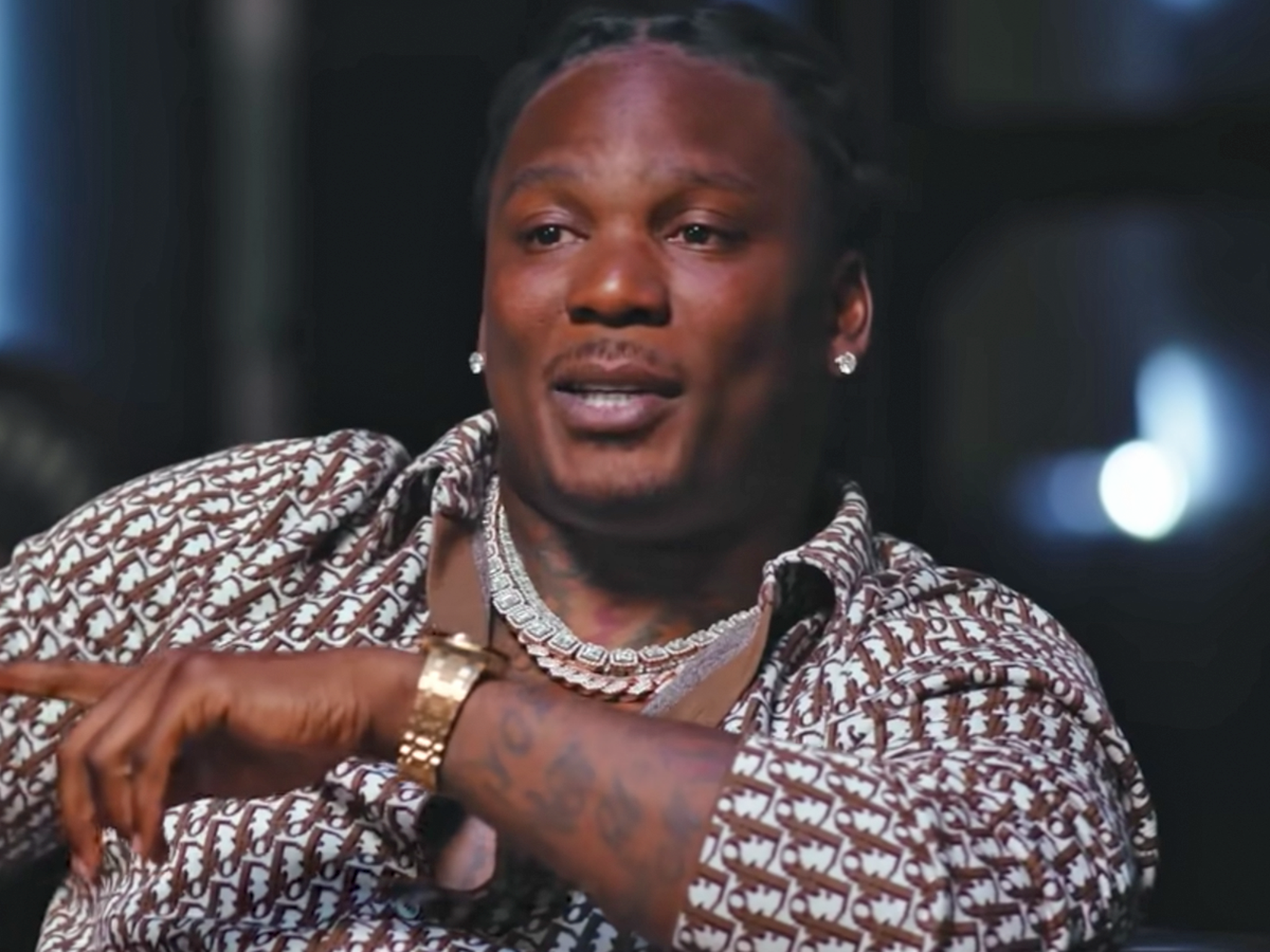 Former Pro Bowl RB Chris Johnson Opens up on Drive-by Shooting That Almost  Ended His Career