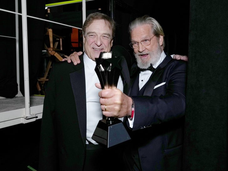 John Goodman and Jeff Bridges