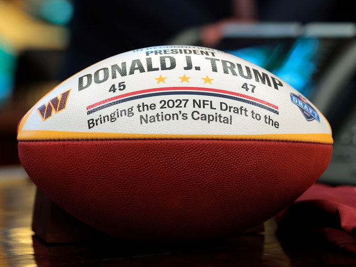 donald-trump-nfl-draft-oval-office-getty-2