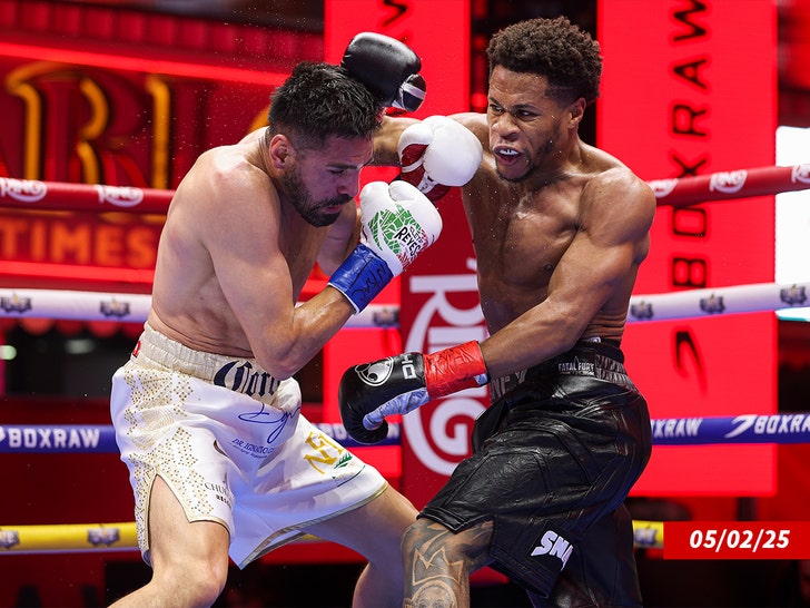 Devin Haney and Jose Ramirez fight getty 1