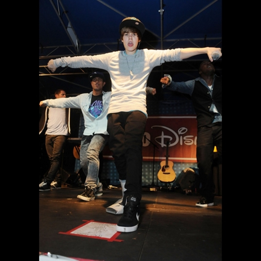 85348-94923197_10_full