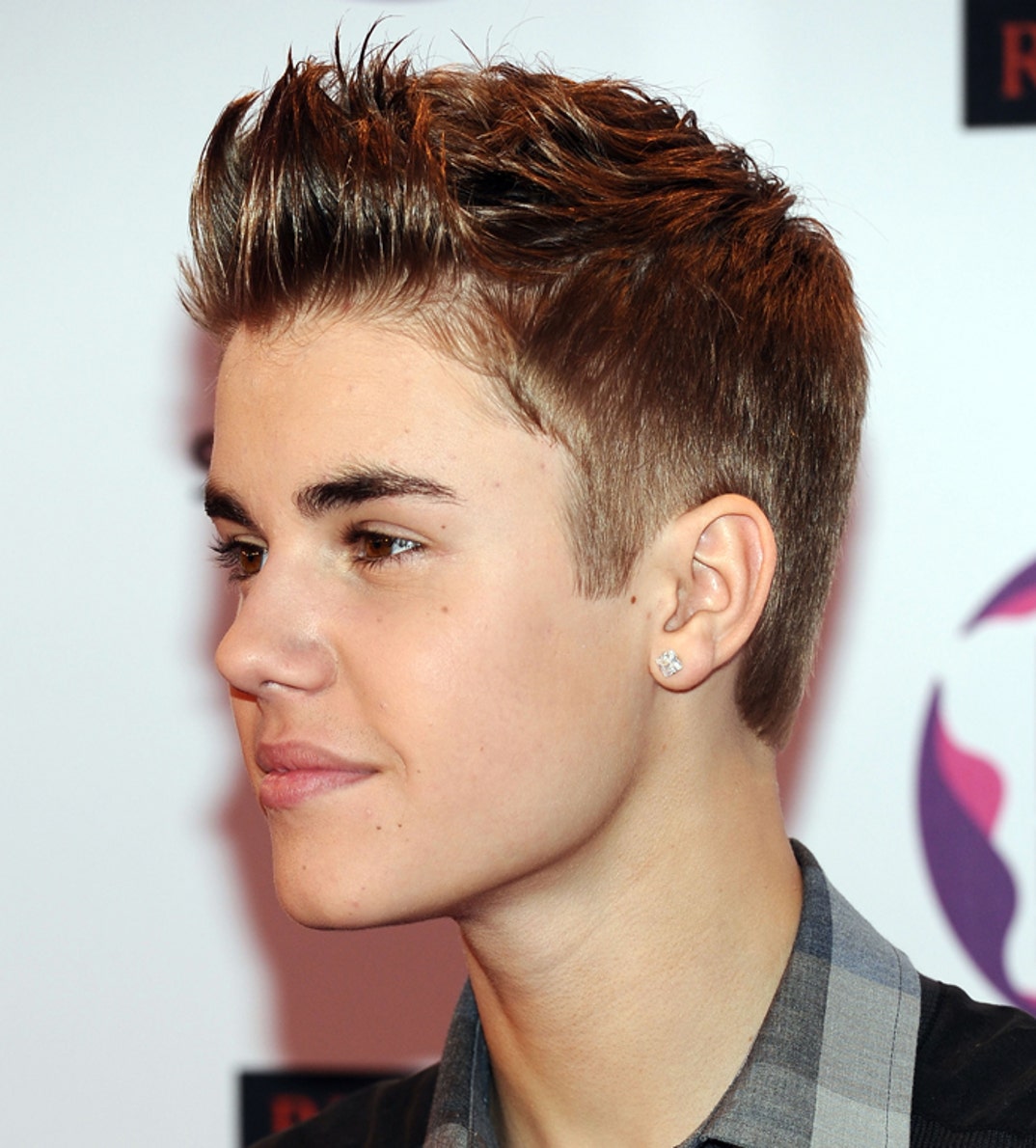 Justin Bieber falls ill during London performance! | To Da Beat, image size:1074x1190