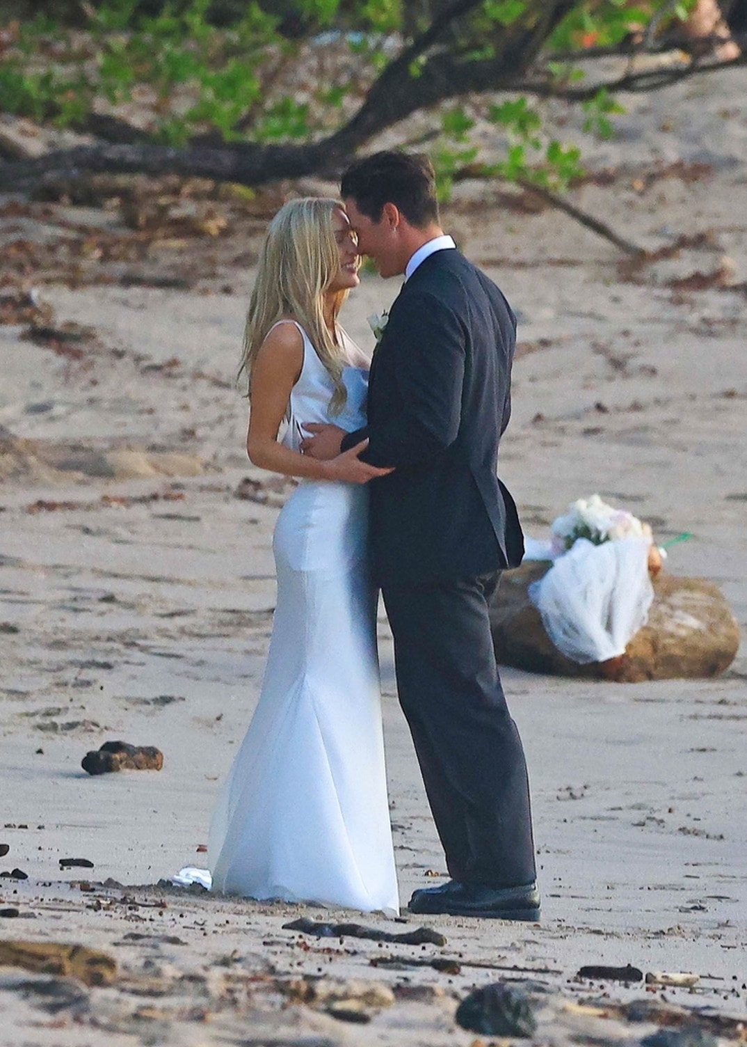 Cassie Randolph & Brighton Reinhardt Wedding 10