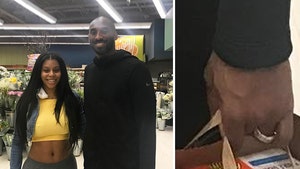 Kobe Bryant Photo Friendly With Super Hot Instagram Model At Grocery Store (PHOTO)