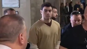 091625-luigi-magione-court-entrance-primary-v2