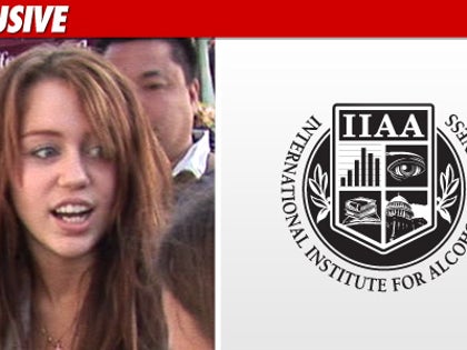1105_miley_cyrus_iiaa_ex_tmz