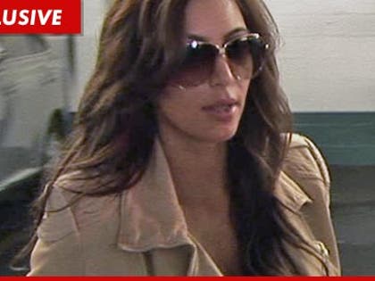 0119_kim_kardashian_tmz_EX