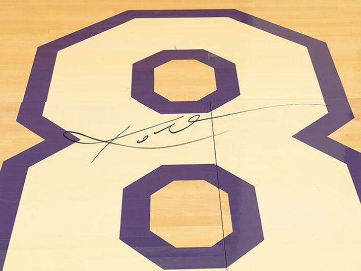 Kobe Bryant Signed Hardwood From Last Game Goes for Over $600k