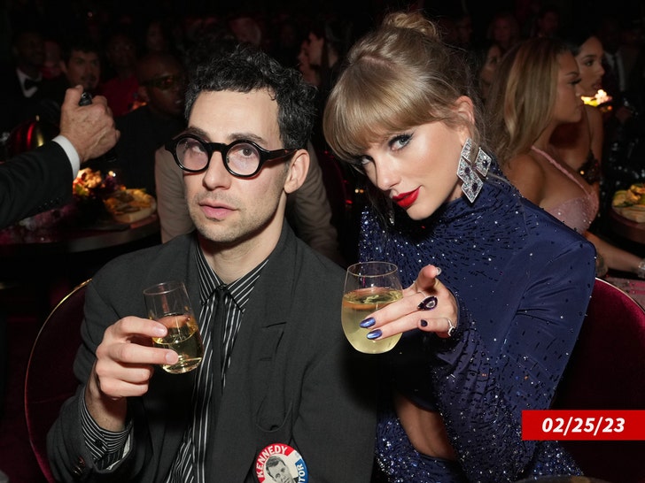Jack Antonoff and Taylor Swift attend the 65th GRAMMY