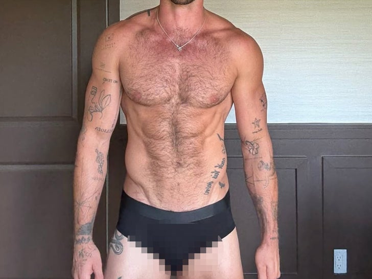 Studs In Their Skivvies -- Guess Who!