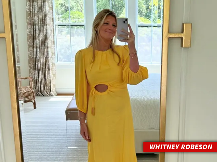sub Whitney Robeson Instagram-@whitneyharlowdesign 