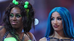 WWE's Sasha Banks & Naomi Walk Out Of 'Monday Night Raw' Over Creative Issues