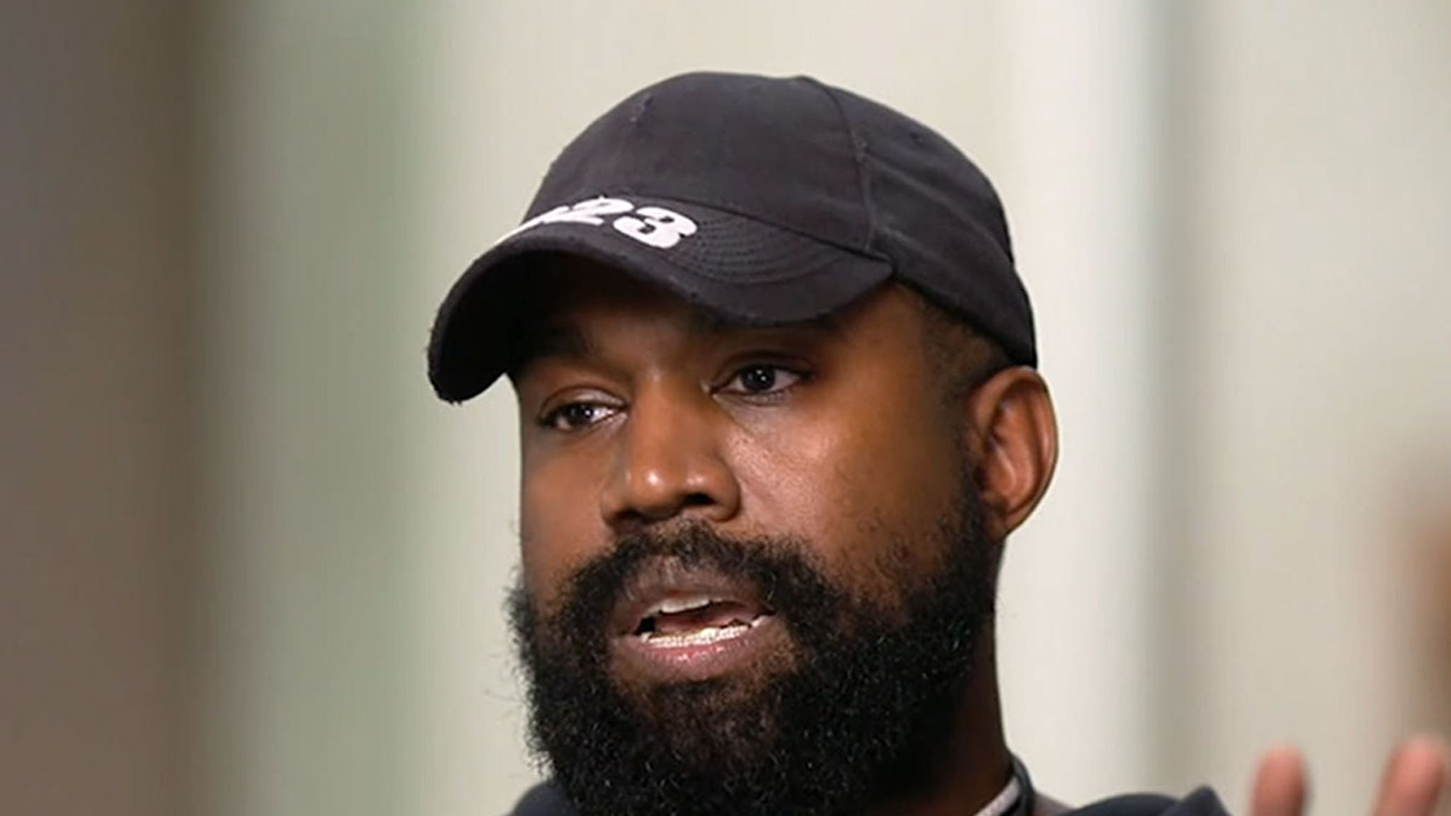 Kanye West dit que les attaques contre la perte de poids de Lizzo sont un plan diabolique pour le génocide noir