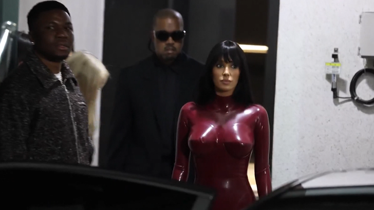 121125 kanye bianca censori kal