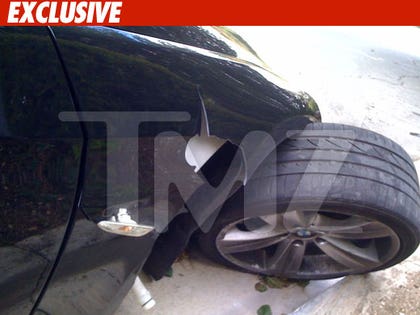 0421_bmw_crash_EX_TMZ_01