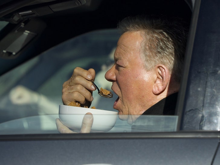 william-shatner-backgrid-2jpg