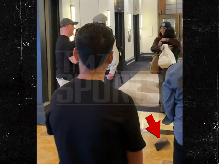 042026 cm pounk sub1